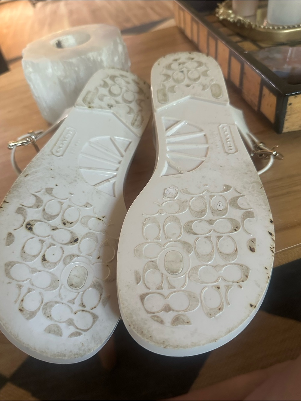 Coach White T‑Strap jelly Sandals Size 8 Multicolor Plaid Insole silver hardware - Picture 5 of 5